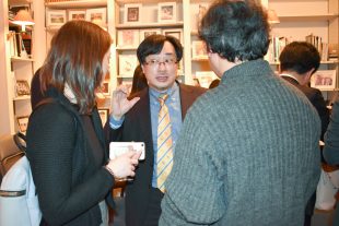 Discussion at drinks reception